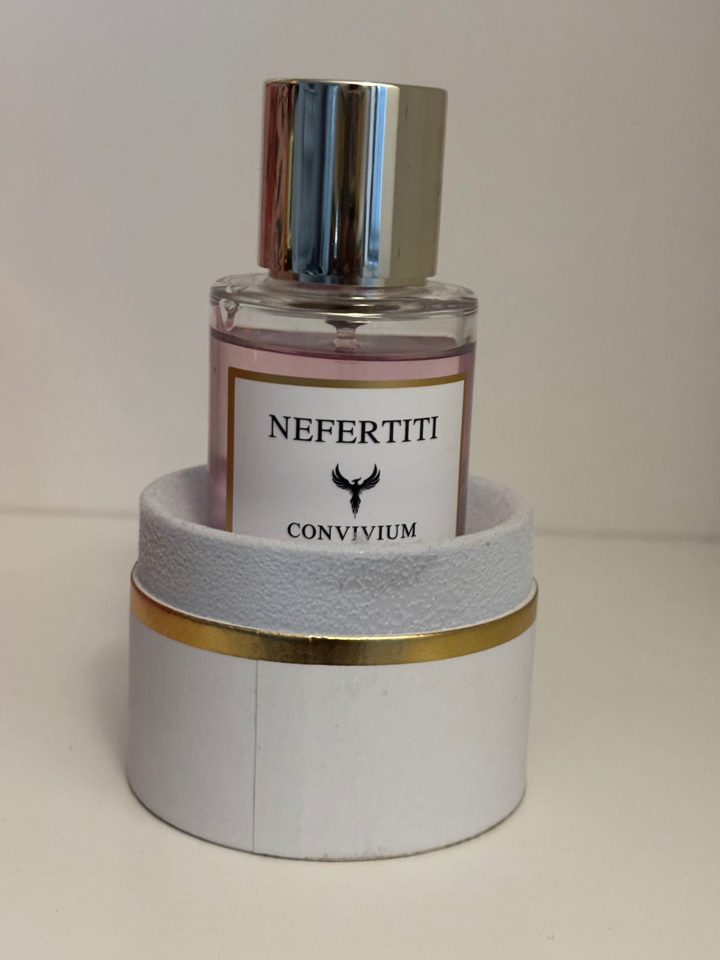 NEFERTITI